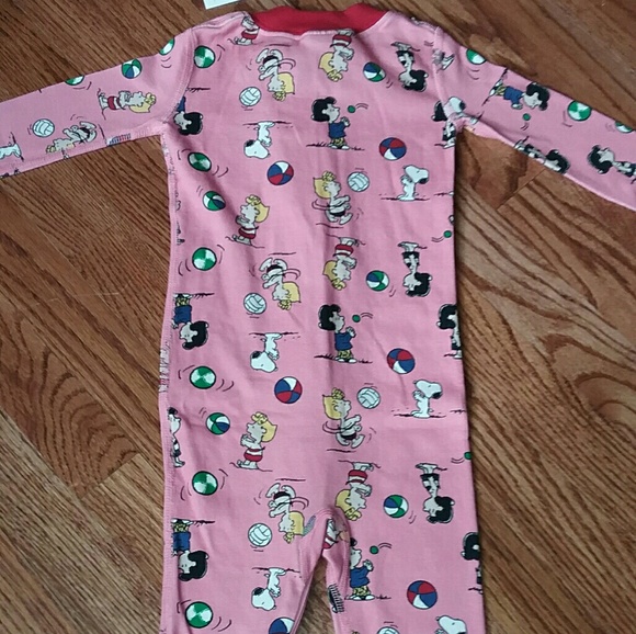 **SOLD!** Hanna andersson ORGANIC COTTON sleeper - Picture 3 of 4